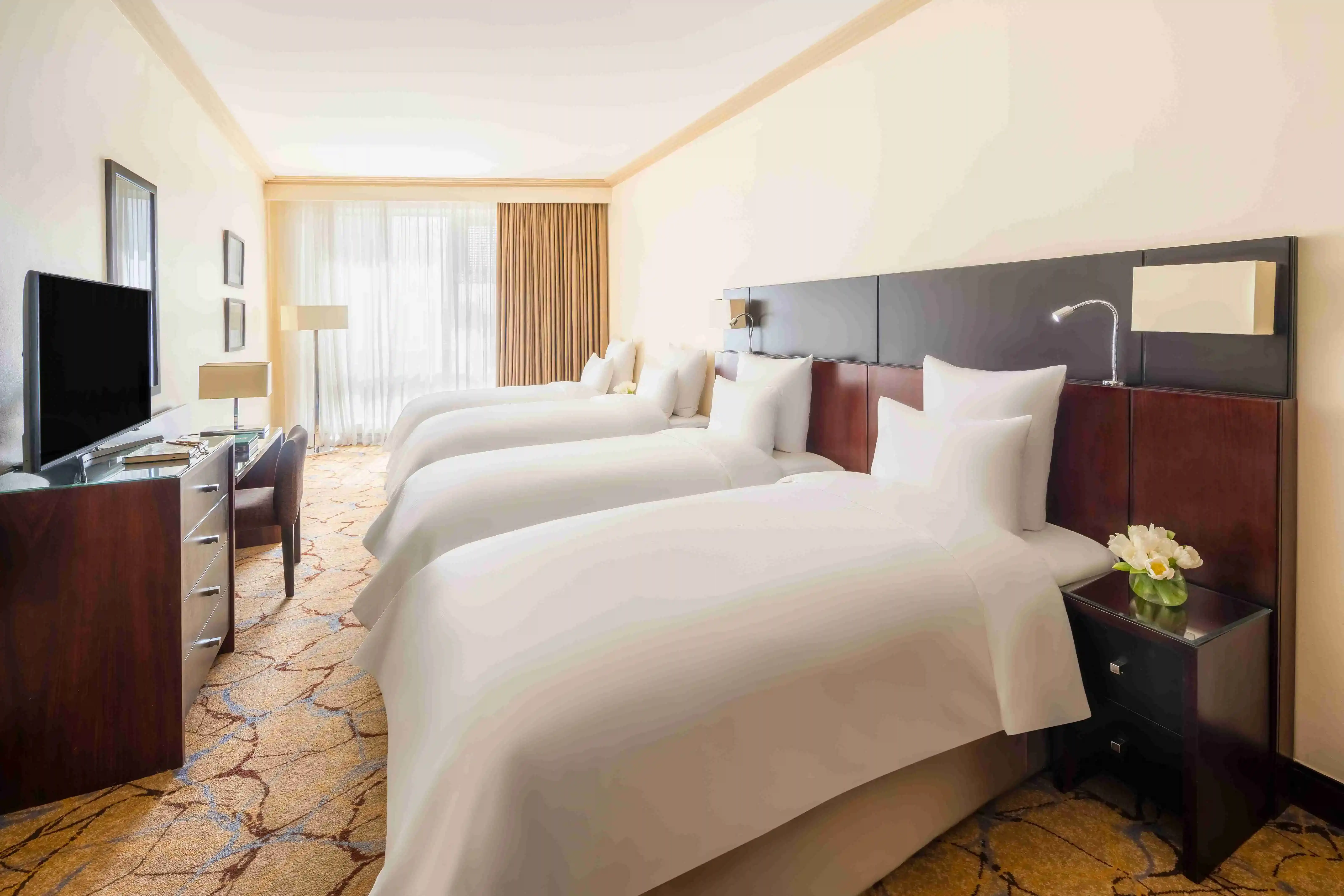 Mövenpick Hotel & Residences Hajar Tower